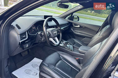Внедорожник / Кроссовер Audi Q7 2019 в 