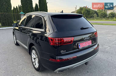 Внедорожник / Кроссовер Audi Q7 2019 в 