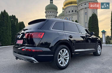 Внедорожник / Кроссовер Audi Q7 2019 в 