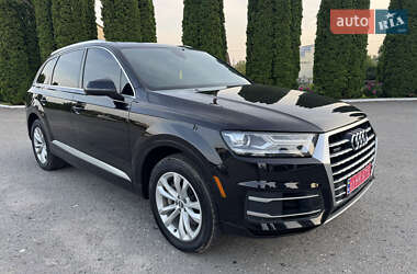 Внедорожник / Кроссовер Audi Q7 2019 в 