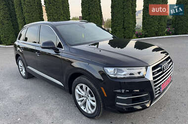 Внедорожник / Кроссовер Audi Q7 2019 в 