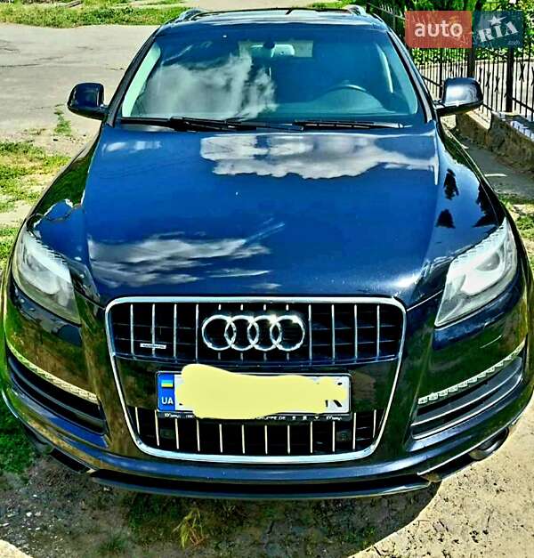 Audi Q7 2012