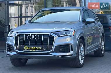 Внедорожник / Кроссовер Audi Q7 2022 в 