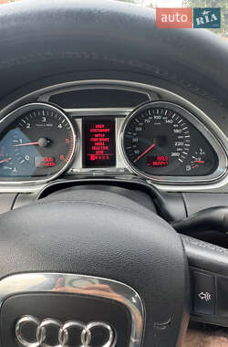 Внедорожник / Кроссовер Audi Q7 2007 в 