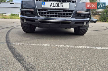 Позашляховик / Кросовер Audi Q7 2007 в 