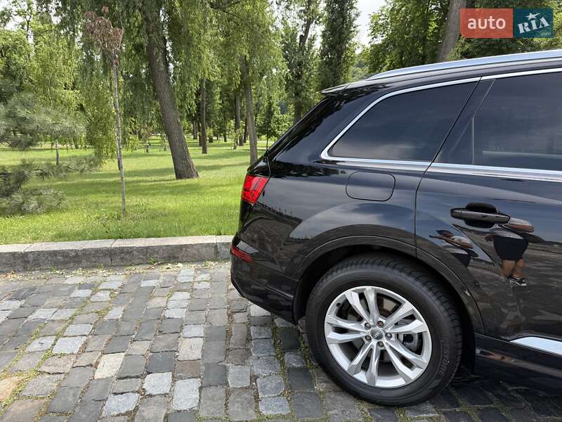 Внедорожник / Кроссовер Audi Q7 2016 в Киеве фото 38 Внедорожник / Кроссовер Audi Q7 2016 в Киеве