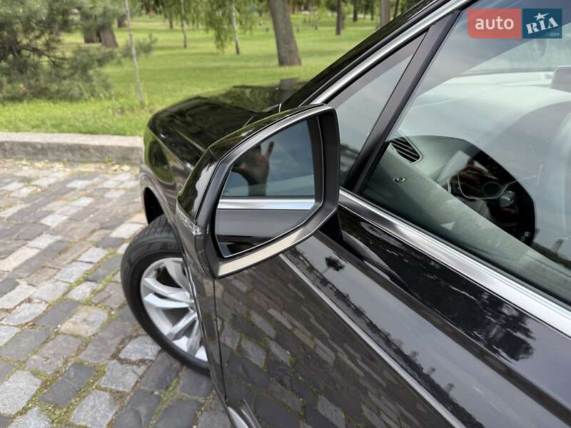 Внедорожник / Кроссовер Audi Q7 2016 в Киеве фото 57 Внедорожник / Кроссовер Audi Q7 2016 в Киеве