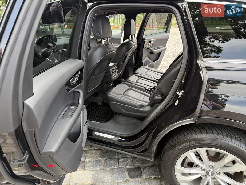 Внедорожник / Кроссовер Audi Q7 2016 в Киеве фото 88 Внедорожник / Кроссовер Audi Q7 2016 в Киеве