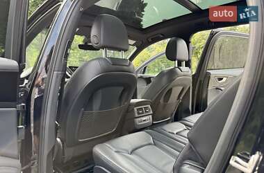 Позашляховик / Кросовер Audi Q7 2016 в 