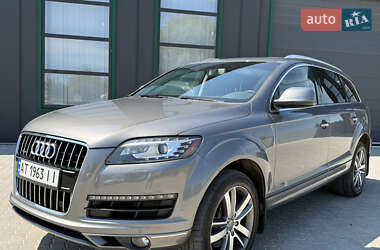 Внедорожник / Кроссовер Audi Q7 2012 в 