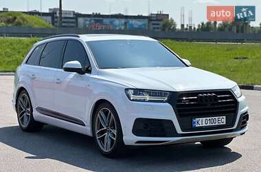 Позашляховик / Кросовер Audi Q7 2016 в Києві
