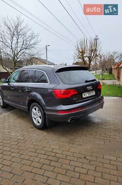 Внедорожник / Кроссовер Audi Q7 2014 в 