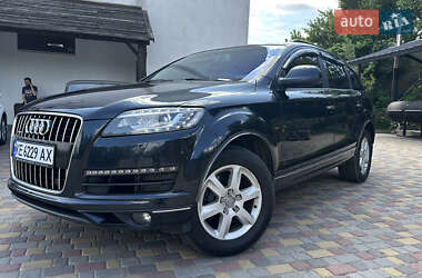 Позашляховик / Кросовер Audi Q7 2010 в 