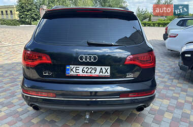 Позашляховик / Кросовер Audi Q7 2010 в 