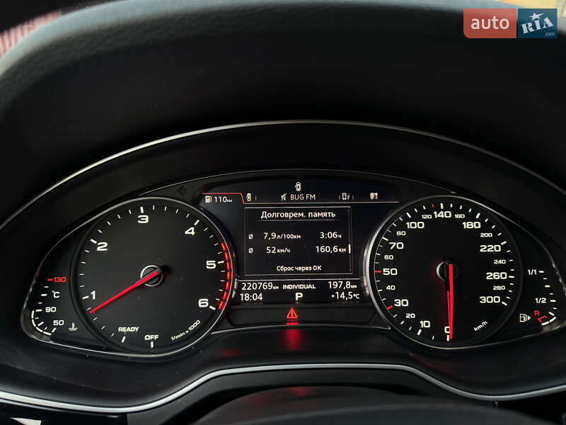 Позашляховик / Кросовер Audi Q7 2015 в Володимирі