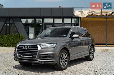 Позашляховик / Кросовер Audi Q7 2017 в Чернівцях