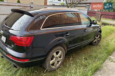 Внедорожник / Кроссовер Audi Q7 2014 в 