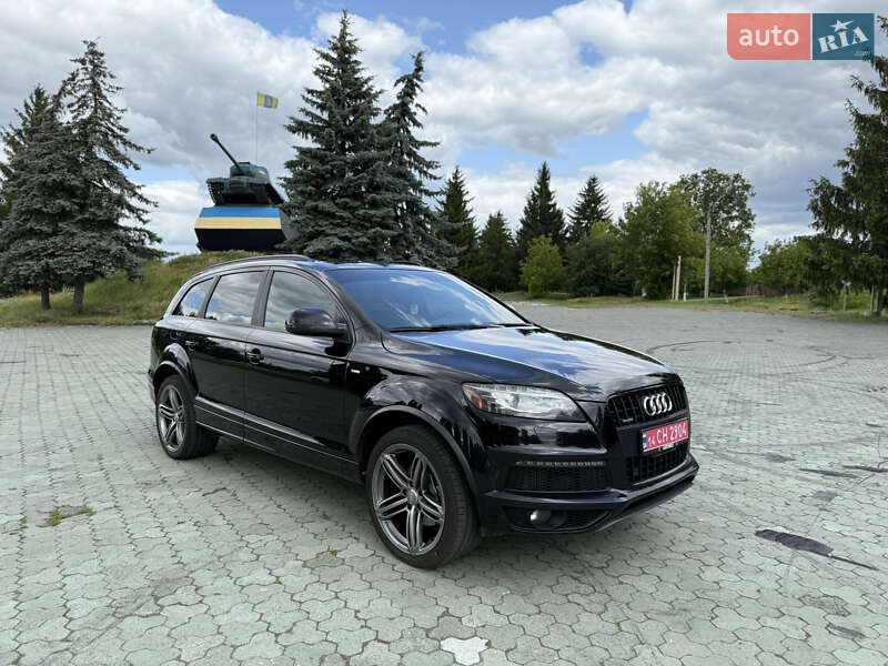 Внедорожник / Кроссовер Audi Q7 2014 в 