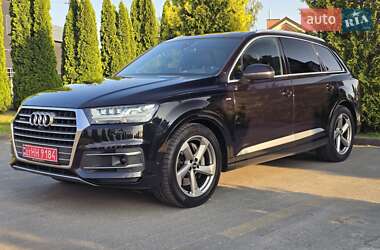 Внедорожник / Кроссовер Audi Q7 2018 в 