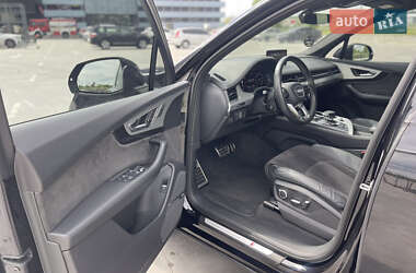 Внедорожник / Кроссовер Audi Q7 2019 в 