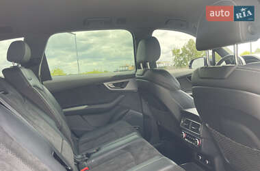 Внедорожник / Кроссовер Audi Q7 2019 в 