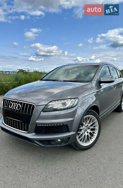 Внедорожник / Кроссовер Audi Q7 2012 в Изюме