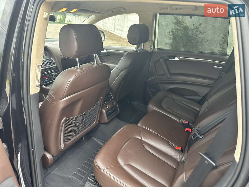 Внедорожник / Кроссовер Audi Q7 2011 в Киеве