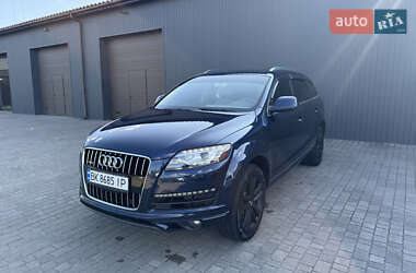 Внедорожник / Кроссовер Audi Q7 2012 в 