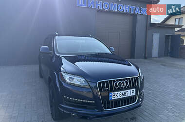 Внедорожник / Кроссовер Audi Q7 2012 в 