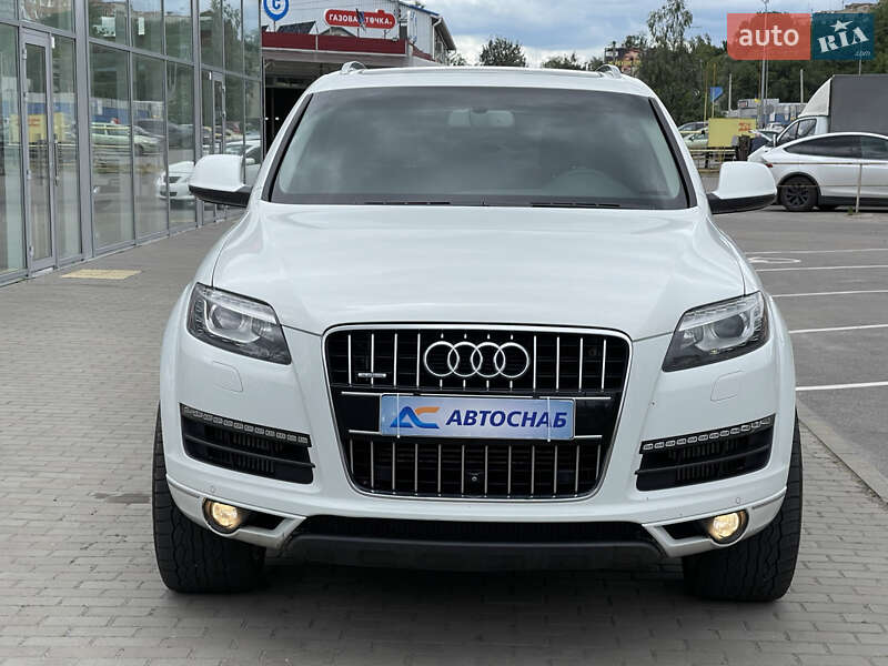 Внедорожник / Кроссовер Audi Q7 2013 в Полтаве