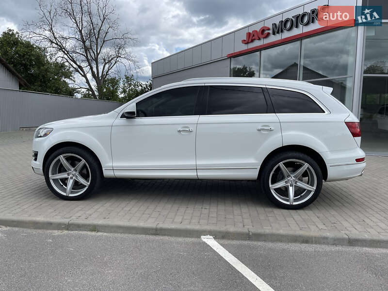 Внедорожник / Кроссовер Audi Q7 2013 в Полтаве