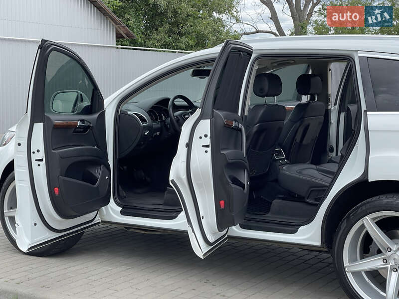 Внедорожник / Кроссовер Audi Q7 2013 в Полтаве