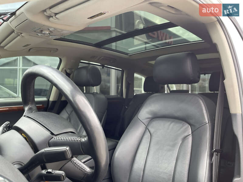 Внедорожник / Кроссовер Audi Q7 2013 в Полтаве