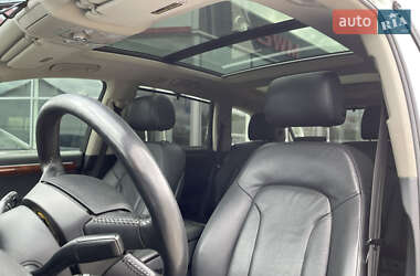 Позашляховик / Кросовер Audi Q7 2013 в 