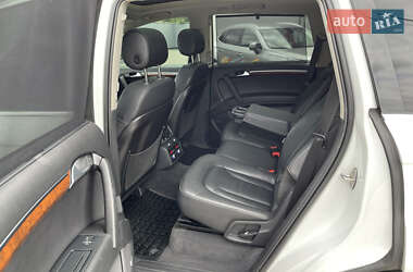 Позашляховик / Кросовер Audi Q7 2013 в 