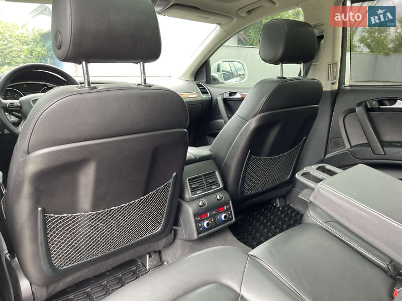 Внедорожник / Кроссовер Audi Q7 2013 в Полтаве