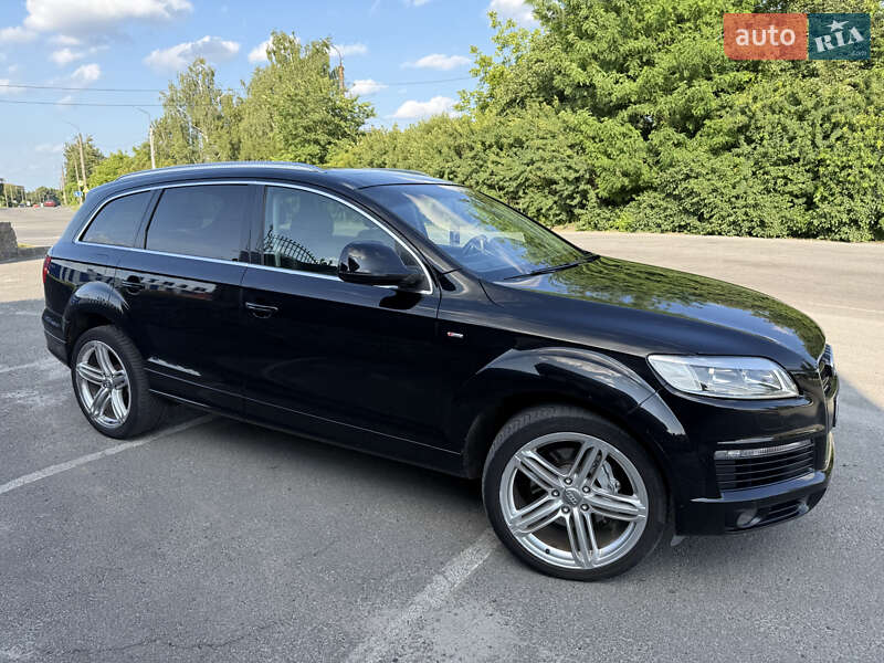 Внедорожник / Кроссовер Audi Q7 2008 в Шепетовке