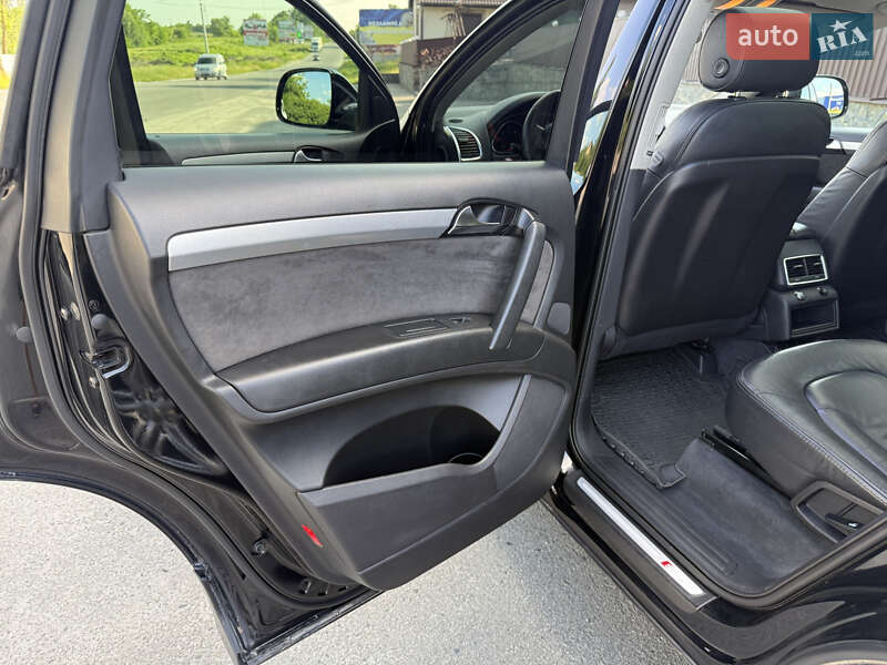 Внедорожник / Кроссовер Audi Q7 2008 в Шепетовке