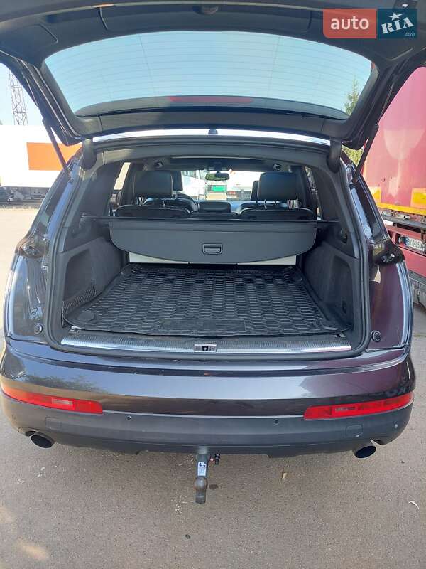 Внедорожник / Кроссовер Audi Q7 2007 в Ровно