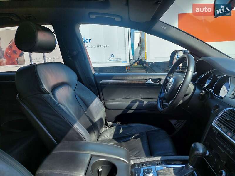 Внедорожник / Кроссовер Audi Q7 2007 в Ровно