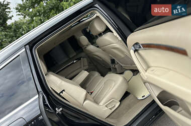 Позашляховик / Кросовер Audi Q7 2012 в 