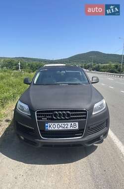Позашляховик / Кросовер Audi Q7 2006 в 