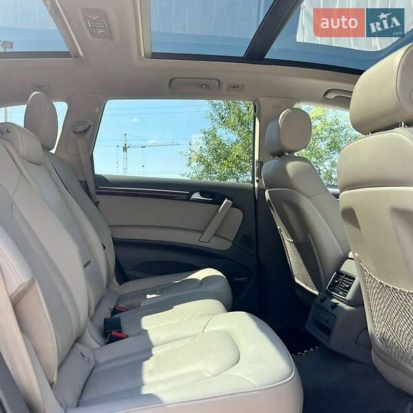 Внедорожник / Кроссовер Audi Q7 2013 в Львове