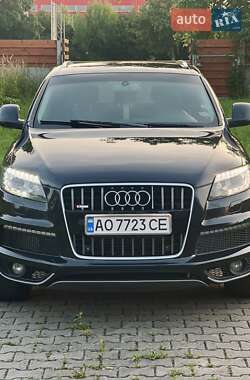 Позашляховик / Кросовер Audi Q7 2006 в 