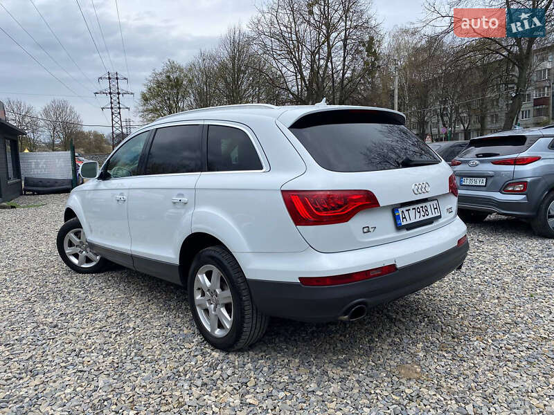 Внедорожник / Кроссовер Audi Q7 2013 в Ивано-Франковске