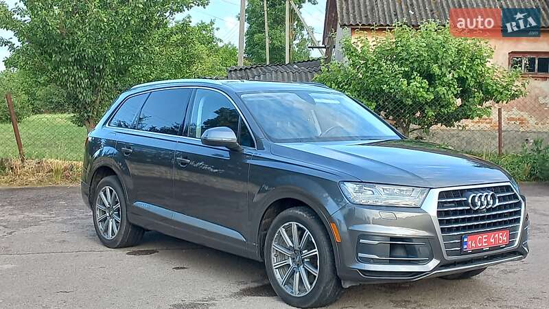Внедорожник / Кроссовер Audi Q7 2018 в Збараже