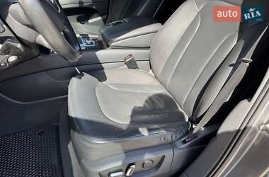 Внедорожник / Кроссовер Audi Q7 2011 в 