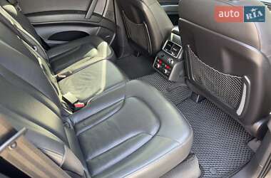 Внедорожник / Кроссовер Audi Q7 2011 в 