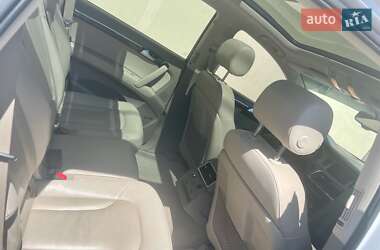 Внедорожник / Кроссовер Audi Q7 2010 в 