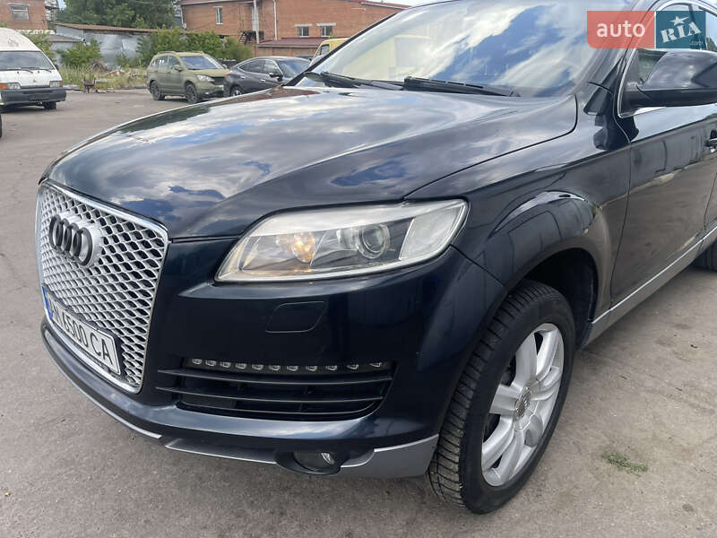 Внедорожник / Кроссовер Audi Q7 2006 в Виннице